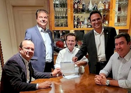 Negociação do PSD com Riedel e Reinaldo envolve apoio a Nelsinho e partido sem deputados