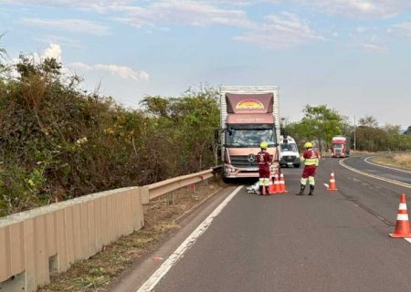 Caminhoneiro sofre mal súbito e morre na BR-163, entre Rio Verde e São Gabriel do Oeste