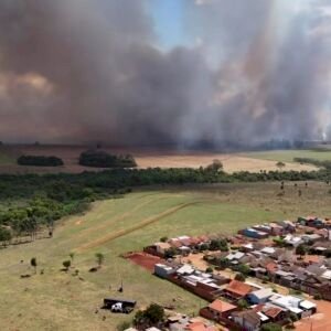 Incêndios mobilizam Bombeiros e produtores em Caarapó