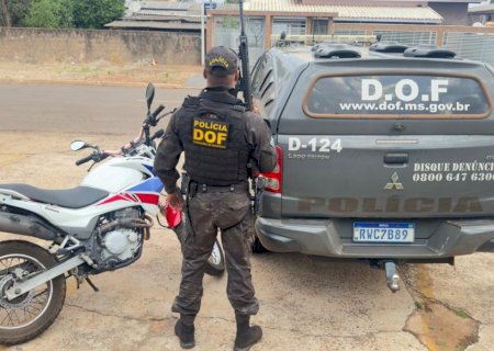 Moto furtada em São Paulo é recuperada; homem vai preso