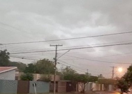 Primavera chega com vendaval, chuvas e queda de temperatura em Caarapó e MS