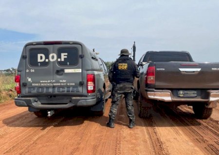 Hilux roubada no RJ é apreendida pelo DOF em Amambai; condutor fugiu