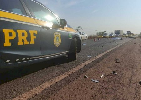 Motociclista morre em acidente com carreta na BR-163, em Rio Brilhate