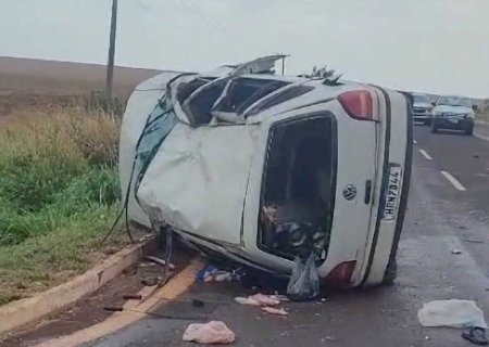 Bebidas são achadas em carro envolvido em acidente com morte em São Gabriel do Oeste