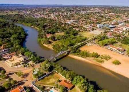 Funcion&aacute;rio morre ap&oacute;s cair em po&ccedil;o durante servi&ccedil;o em ch&aacute;cara