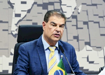 Em reunião com Riedel, prefeitos fazem lobby por Nelsinho no Senado>