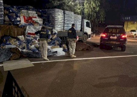 Motorista é preso em Rio Brilhante com quase 3t de maconha em carga de fécula