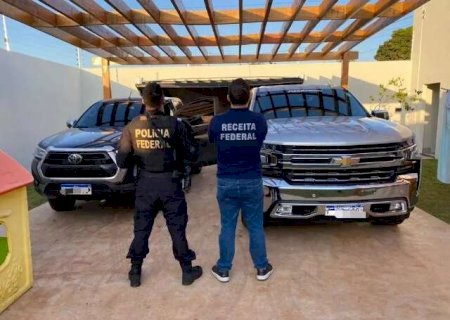 Justi&ccedil;a manda leiloar 21 ve&iacute;culos e moto aqu&aacute;tica de M&aacute;fia do Cigarro