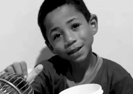 Menino de 8 anos morre afogado ao cair em um buraco durante a chuva em Jaraguari