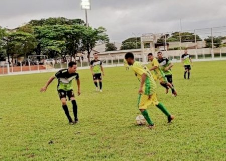 Quartas de final do Campeonato Amador movimentam o Estádio Carecão neste domingo