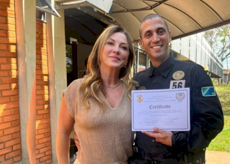 Policial preso recebendo propina é casado com promotora que ‘fiscalizava’ polícias no MPMS