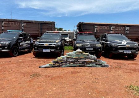 Caminhão carregado com minério de ferro é apreendido transportando 100kg de cocaína