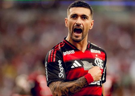 Arrascaeta é escolhido como craque do Prêmio Brasileirão 2025