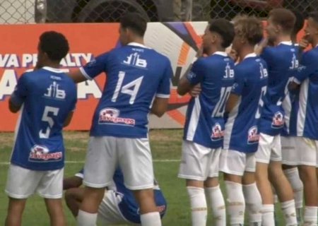 Copinha: Ivinhema vence e fica a um empate da classificação inédita