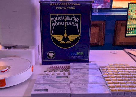 Medicamentos para emagrecer são encontrados escondidos dentro do estepe em rodovia de MS