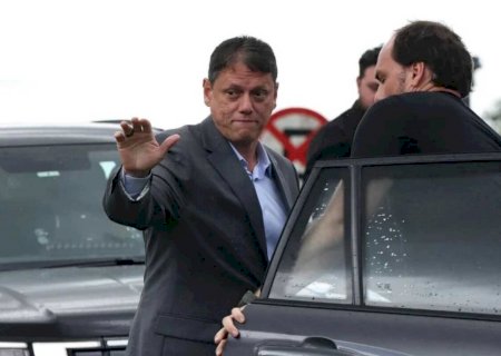 Em visita, Tarcísio e Bolsonaro discutiram vice de Flávio e Senado