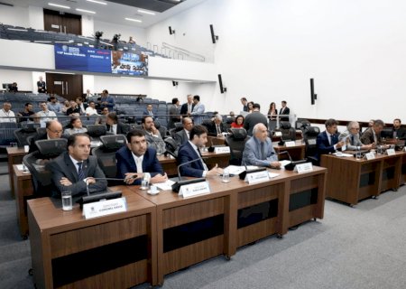 Cresce o número de deputados que acompanharão Reinaldo na mudança para o PL