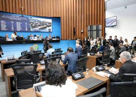 Assembleia tem deputado querendo ser governador e de olho em vaga no Congresso