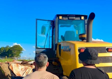 Polícia Civil recupera pá carregadeira avaliada em R$ 685 mil na zona rural de Caarapó