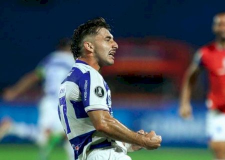 Time de Pedro Juan pode enfrentar dupla ex-Flamengo na Libertadores