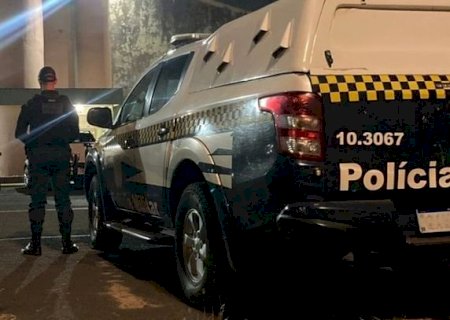 Homem é conduzido à delegacia após quebrar objetos e ameaçar esposa em Caarapó