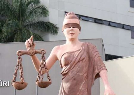 Mulher que levou golpe de namorado deve ser indenizada pelo ex