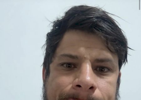 Ex-vereador chora ao anunciar que utilizará tornozeleira por ter chamado Reinaldo de corrupto