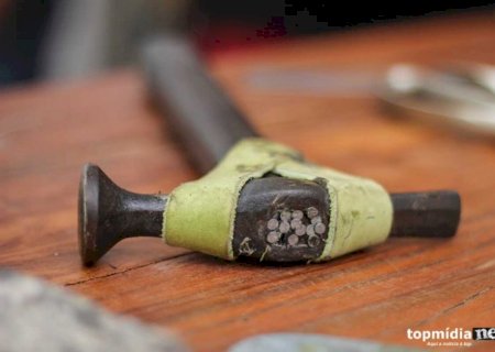 Cunhado ataca mulher com marteladas na cabeça e a deixa gravemente ferida