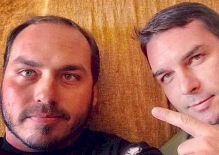 Carlos Bolsonaro ameaça expor aliados do PL que não apoiarem pré-candidatura de Flávio Bolsonaro>