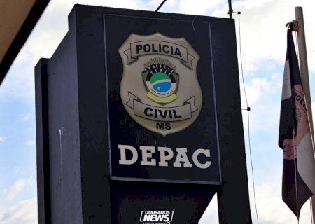 Pescadores são presos com exemplar de Dourado e anzóis de galho>