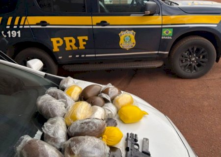 Pistola 9mm e drogas são encontradas em veículo abordado na BR-163>