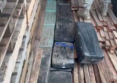 PRF apreende carregamento de maconha escondido em pallets na MS-156 em Caarapó; três foram presos>