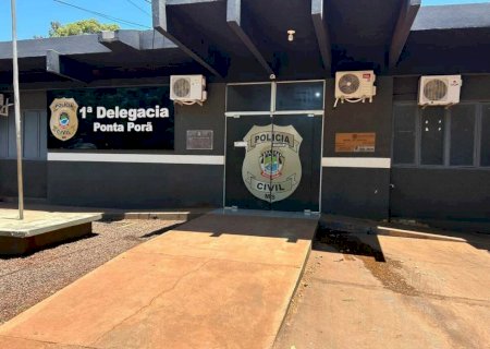 Jovem chama tia de 'preta suja' durante briga e acaba preso em Ponta Porã>