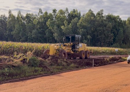 Após anos de paralisação, obra de pavimentação asfáltica entre Fátima do Sul e Caarapó é retomada>