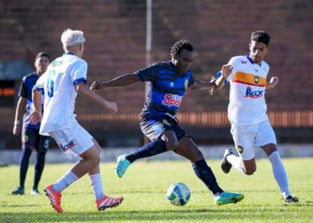 S&eacute;rie B tem vit&oacute;ria do Aquidauanense, empate em Dourados e jogo hoje &agrave; noite>