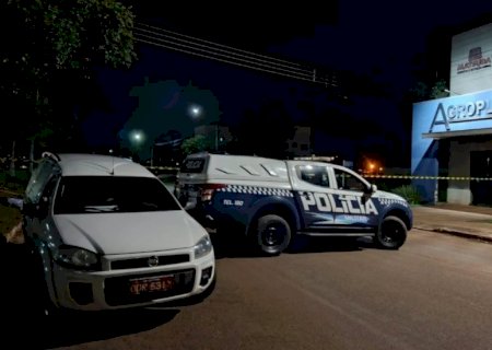 Adolescente executado com 5 tiros em Caarapó estaria pichando muros com frases do PCC e já estava 'decretado' pelo CV>