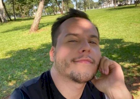 Ator de 32 anos vai a motel com 2 homens e é encontrado morto horas depois>