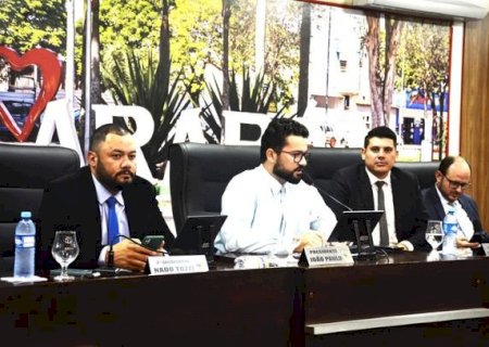 Câmara Municipal realiza hoje a última sessão ordinária antes do recesso parlamentar>