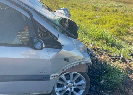 Colisão frontal deixa três pessoas mortas entre Dourados e Ponta Porã>