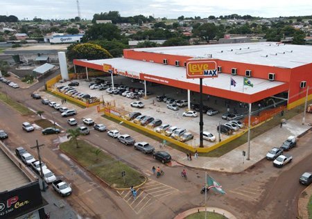 Em Caarapó, jovem é preso após tentar furtar cerveja, carne, café e chocolates em supermercado>