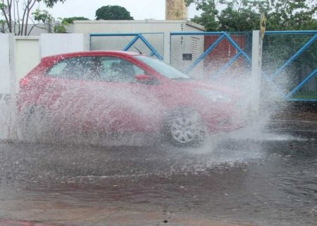 Nova frente fria traz tempestades com ventos acima de 80km/h para MS esta semana>
