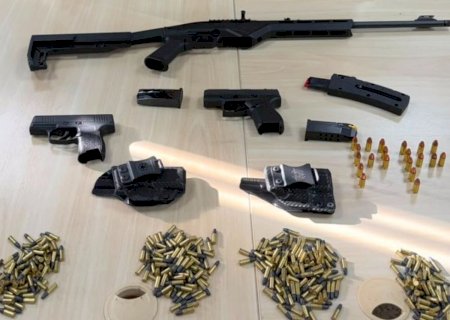 PF desarticula fraude em registro de CAC e apreende fuzil e pistolas em MS>