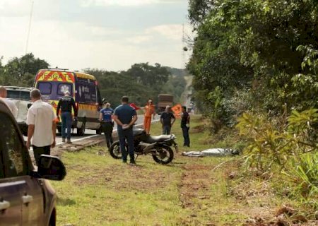 Motociclista morre ao bater em traseira de Toro na BR-163; 2&ordf; v&iacute;tima do dia>