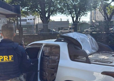 Motorista que tentou fugir da PRF em Dourados transportava 1,4t de maconha>