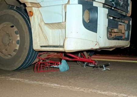 Ciclista morre atropelada por caminhão na MS-156, em Dourados>