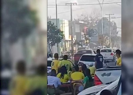 Prefeito canta pneu, foge e é perseguido pela PM em Ivinhema>