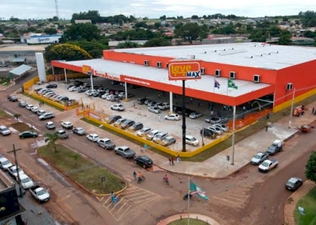 Mulher tenta deixar supermercado sem pagar por carne e cebola e acaba na delegacia em Caarapó>