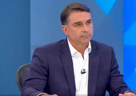 Flávio chama caso Dark Horse de “livro fechado' e evita detalhar acordo com Vorcaro>