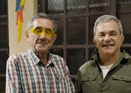 Prefeito de Porto Murtinho fecha apoio com Vander Loubet, sobrinho de rival histórico>