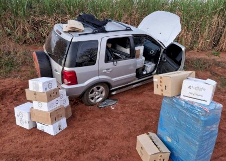 Perseguição a comboio termina com carros capotados e 25 veículos apreendidos em MS>